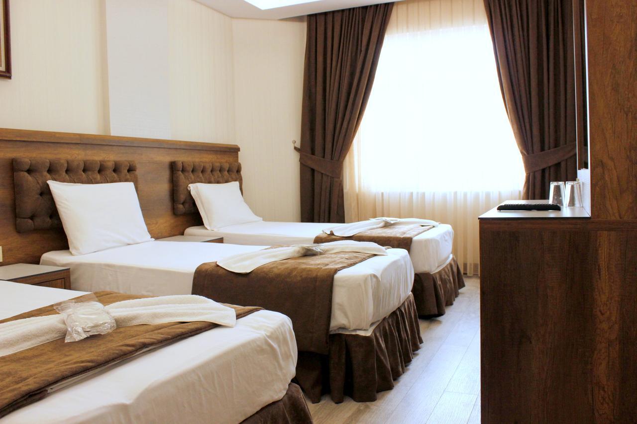 Hotel Buyuk Paris Estambul Exterior foto